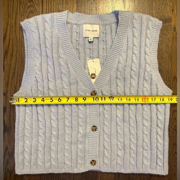 NWT Pink Rose Blue Button Down Knit Sweater Vest - women’s large - Picture 5 of 10